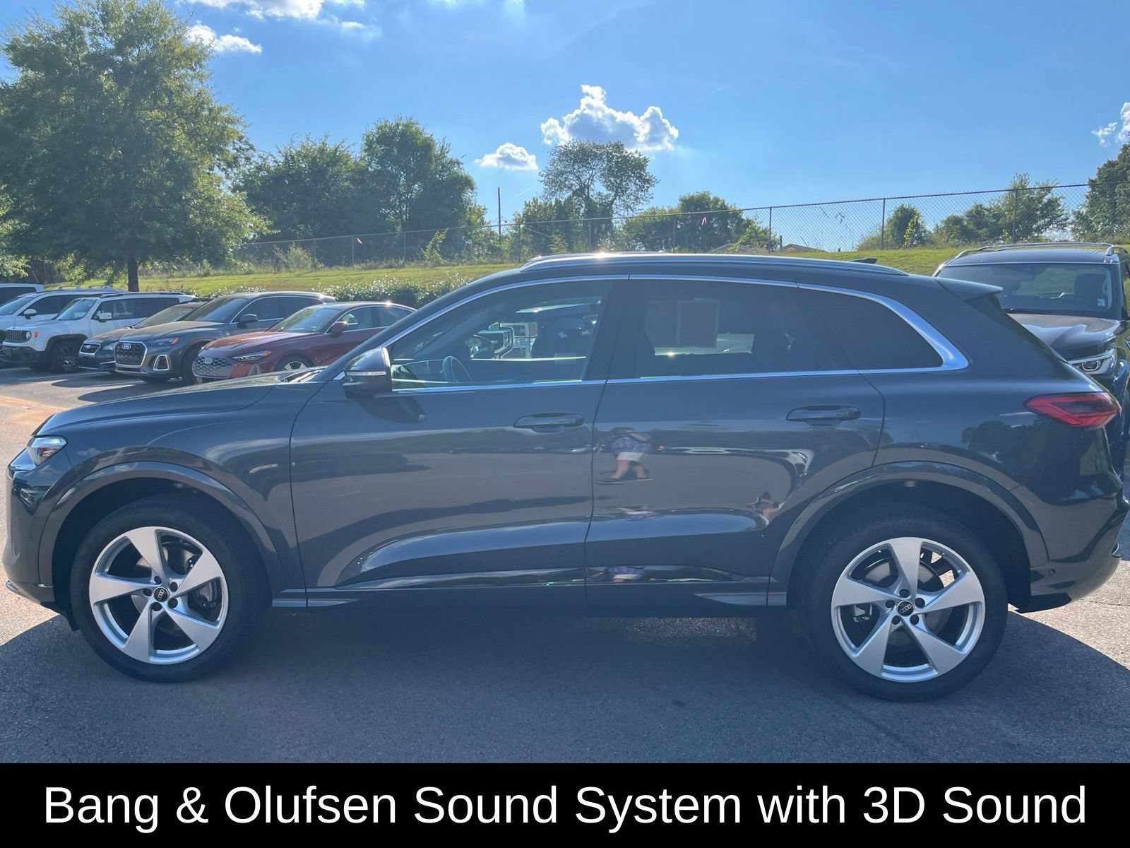 Used 2025 Audi Q5 Premium Plus AWD/4WD image 9