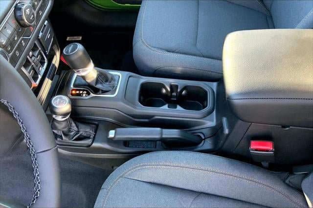 New 2026 Jeep Gladiator Sport AWD/4WD image 36