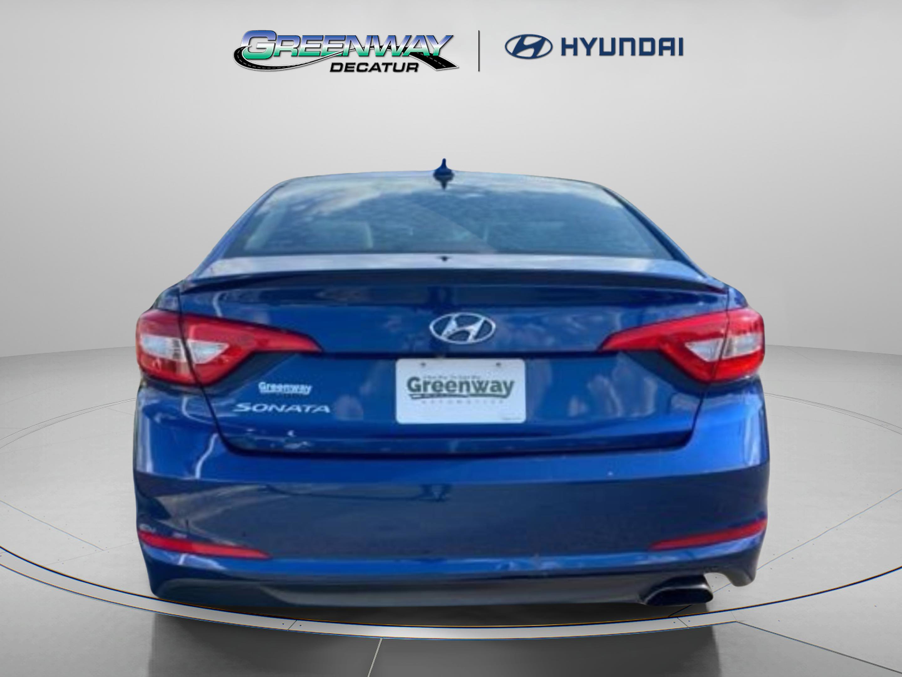 Used 2017 Hyundai Sonata SE FWD image 4