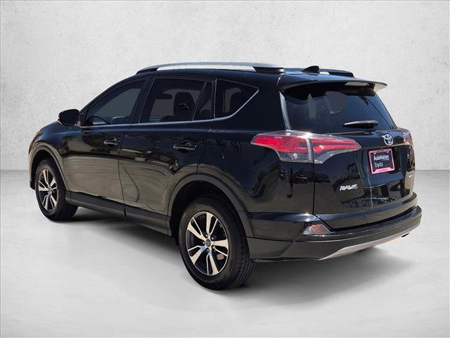Used 2018 Toyota RAV4 XLE FWD image 7