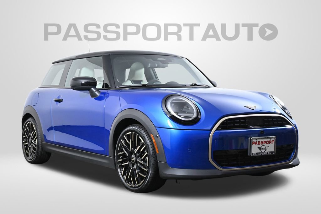 Certified 2025 MINI Cooper 2-Door Hardtop image 3