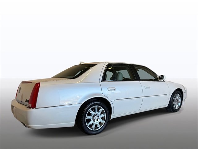 Used 2011 Cadillac DTS Premium w/ Driver Awareness Package image 9