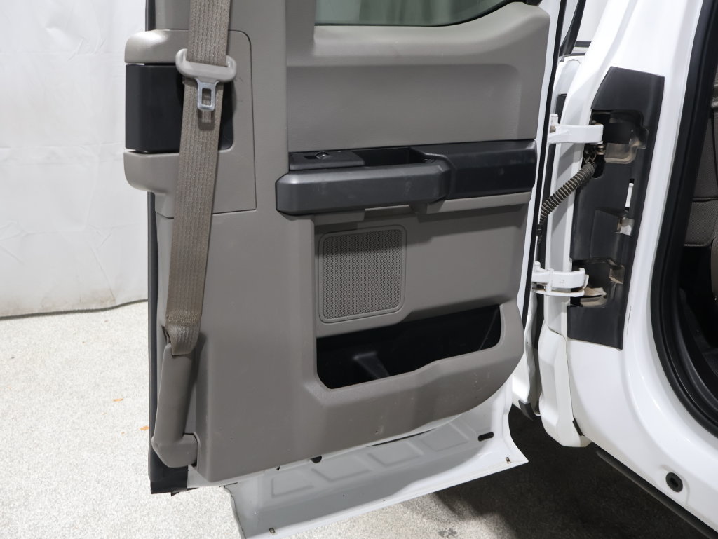 Used 2017 Ford F250 XLT AWD/4WD image 20