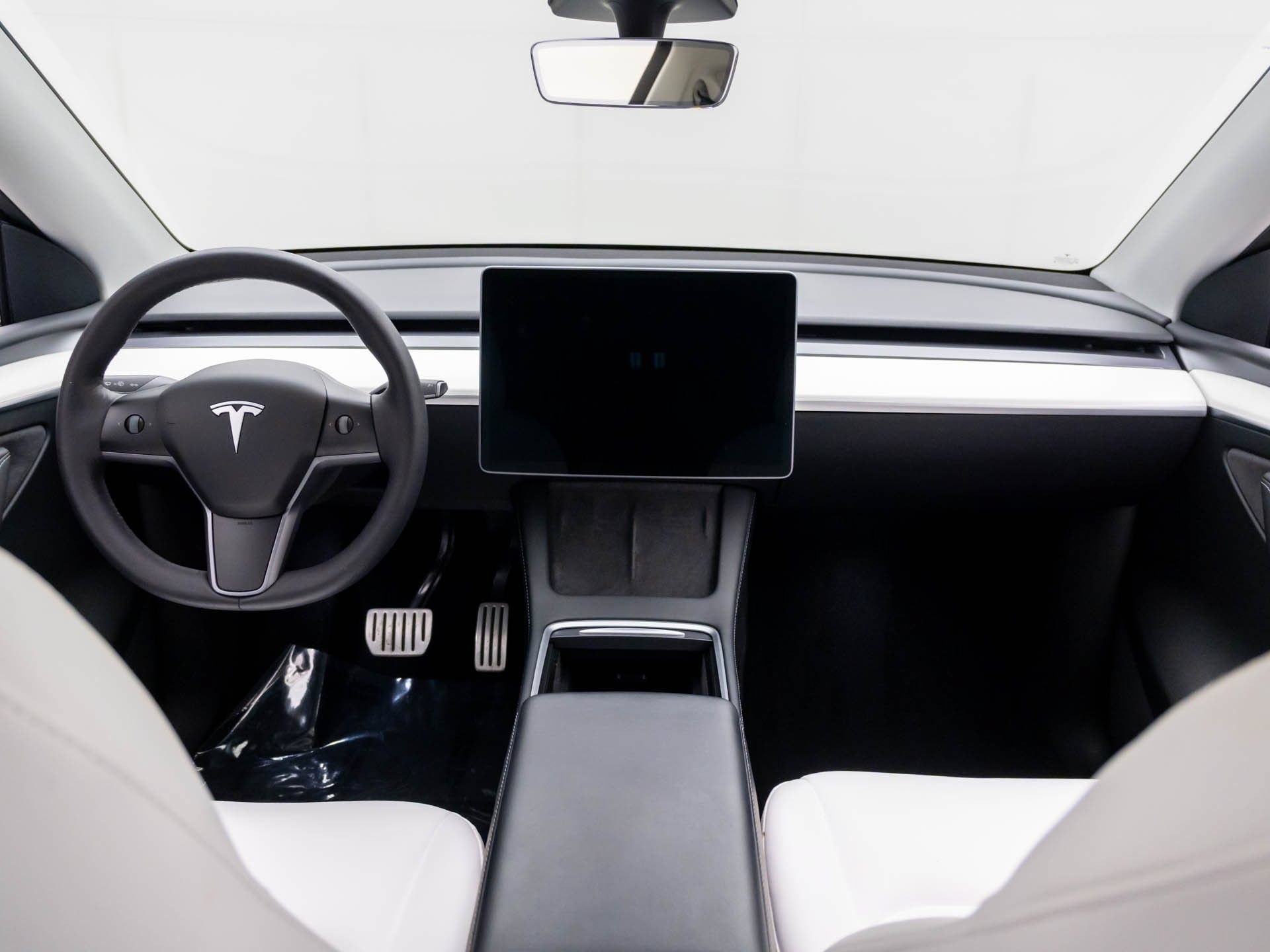 Used 2022 Tesla Model Y Performance AWD/4WD image 9