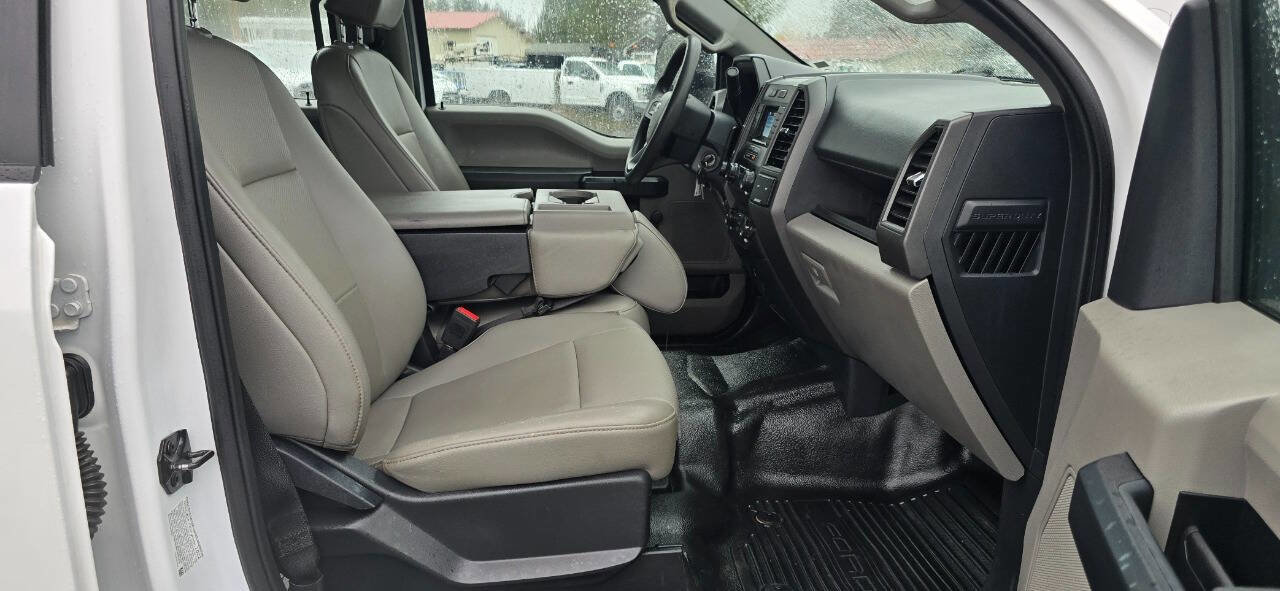 Used 2022 Ford F550 4x4 Crew Cab Super Duty image 22