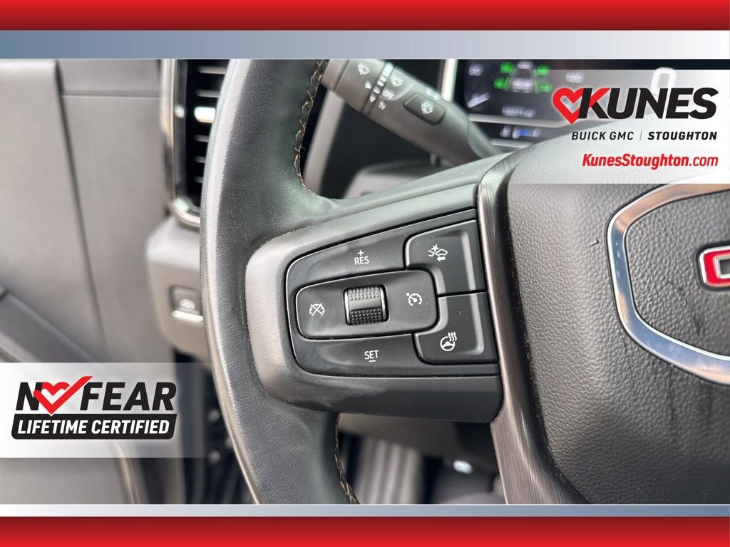 Used 2025 GMC Sierra 2500 AT4 image 27