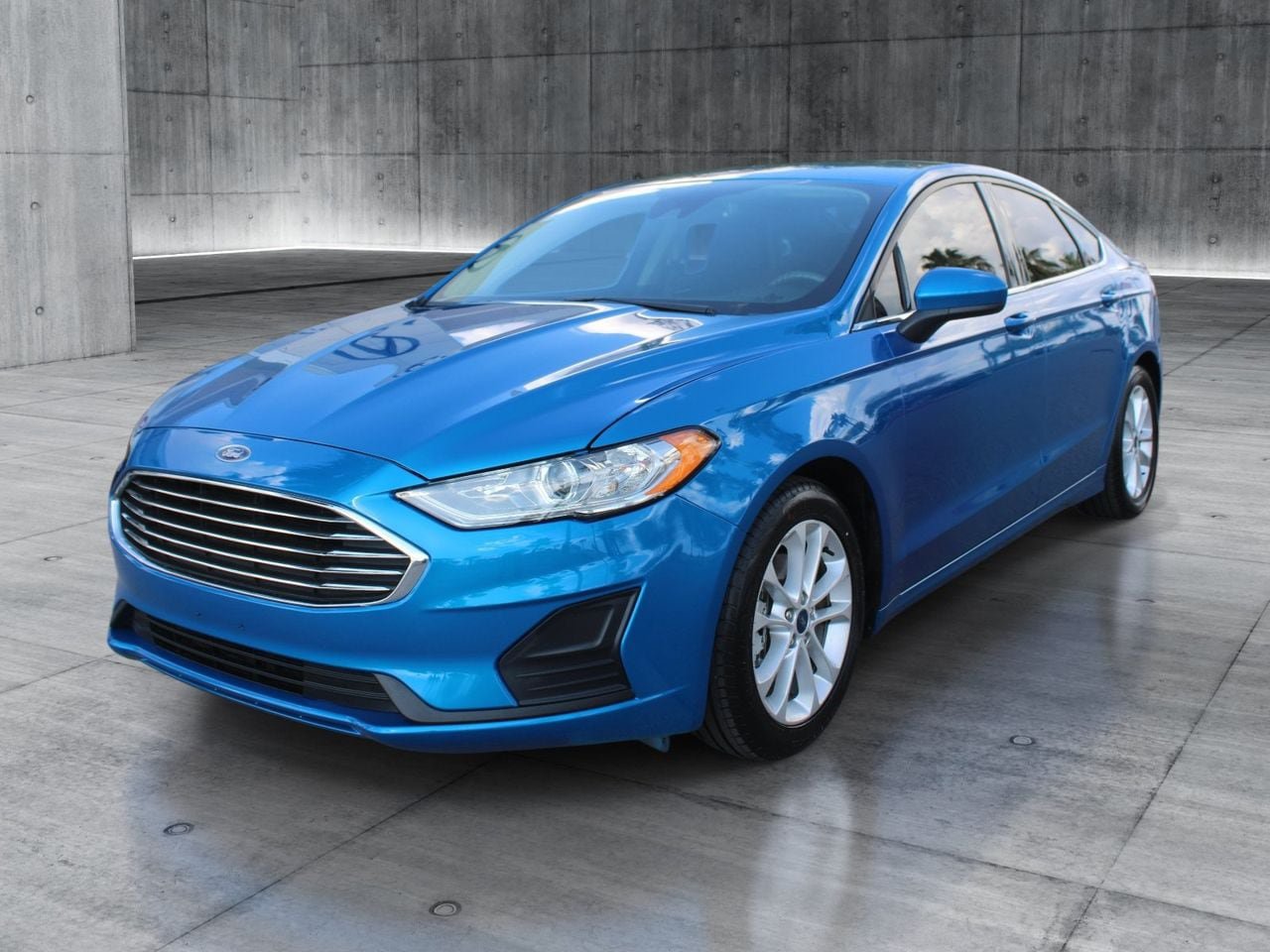 Used 2019 Ford Fusion SE FWD image 11