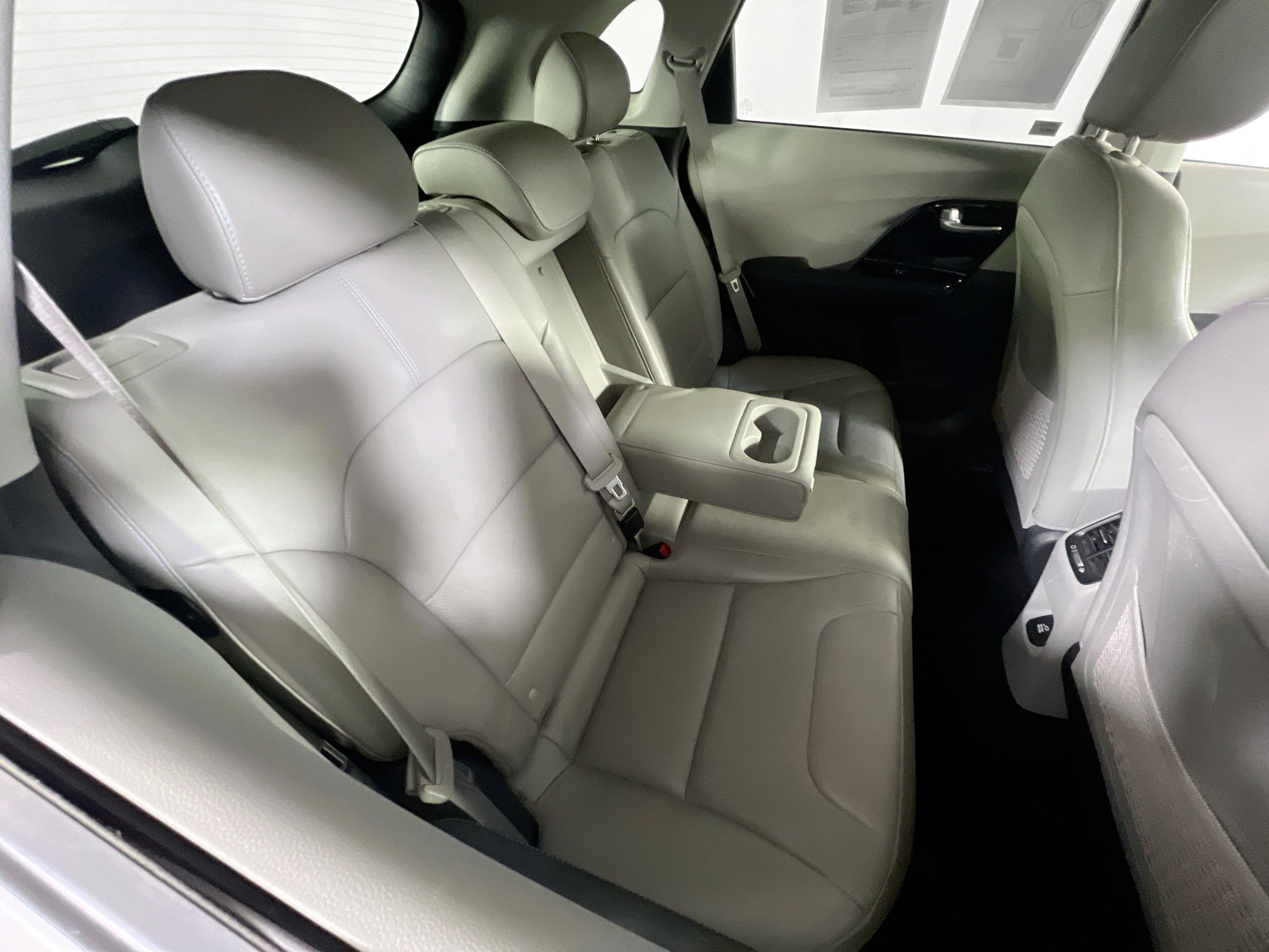 Used 2019 Kia Niro Touring image 26