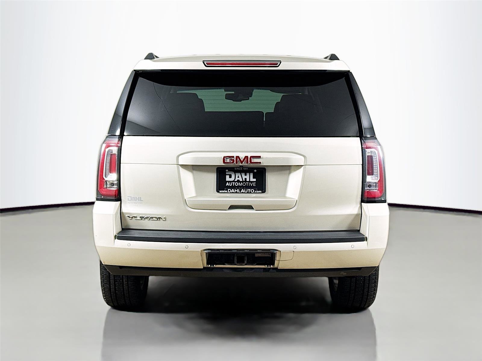 Used 2016 GMC Yukon SLT w/ Open Road Package image 12