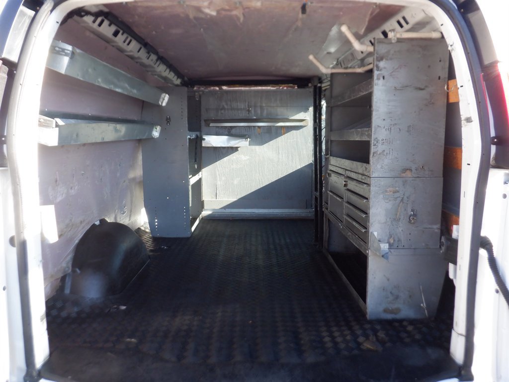 Used 2019 Chevrolet Express 2500 w/ Driver Convenience Package image 5