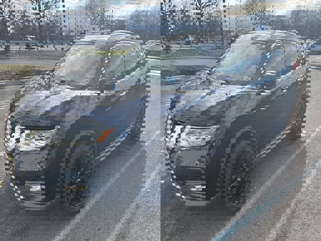 Used 2018 Nissan Rogue SL w/ Premium Package image 1