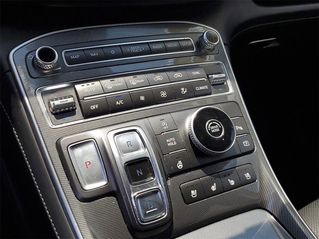 Used 2023 Hyundai Santa Fe Limited image 22