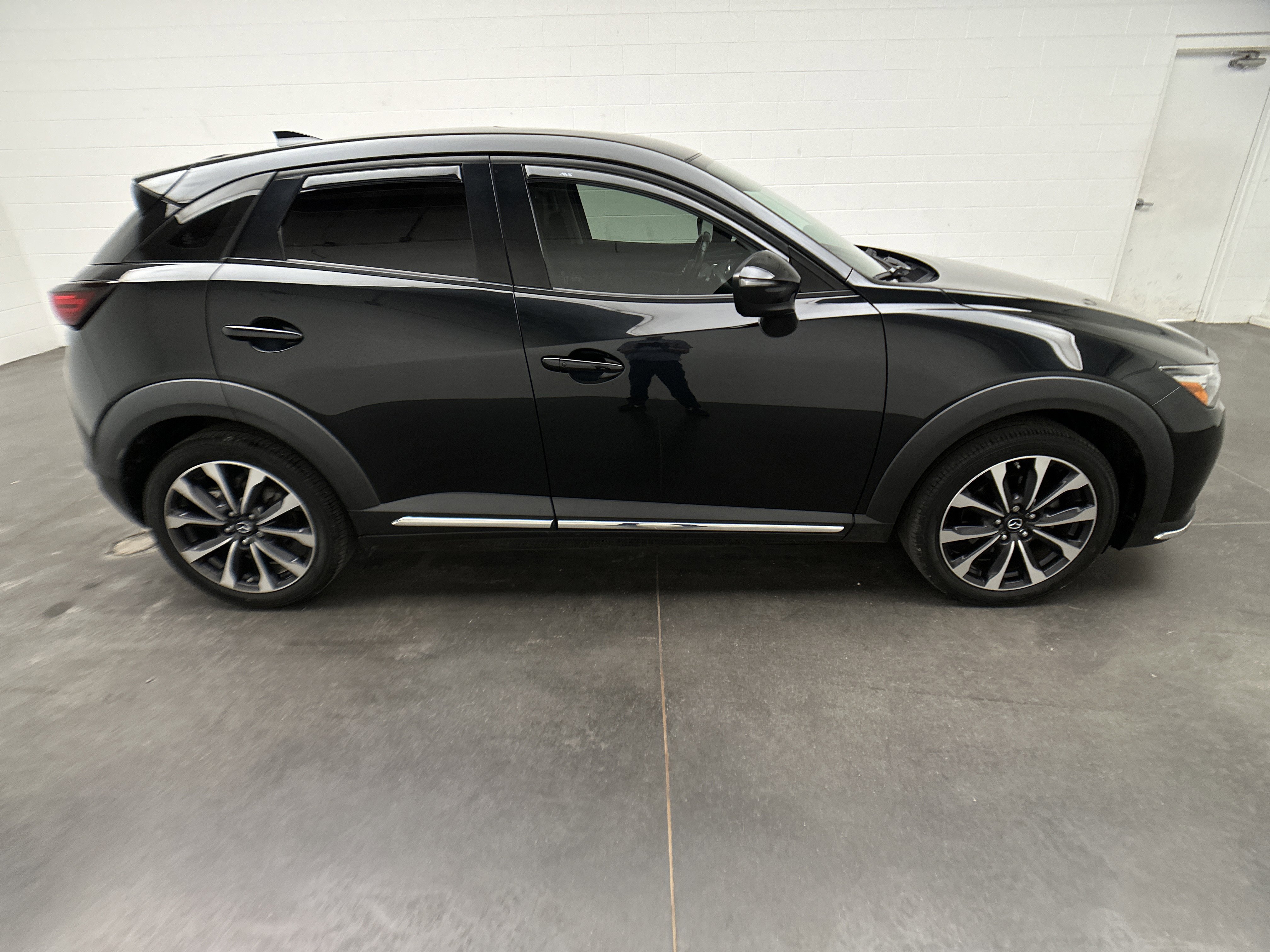 Used 2019 MAZDA CX-3 Grand Touring image 9