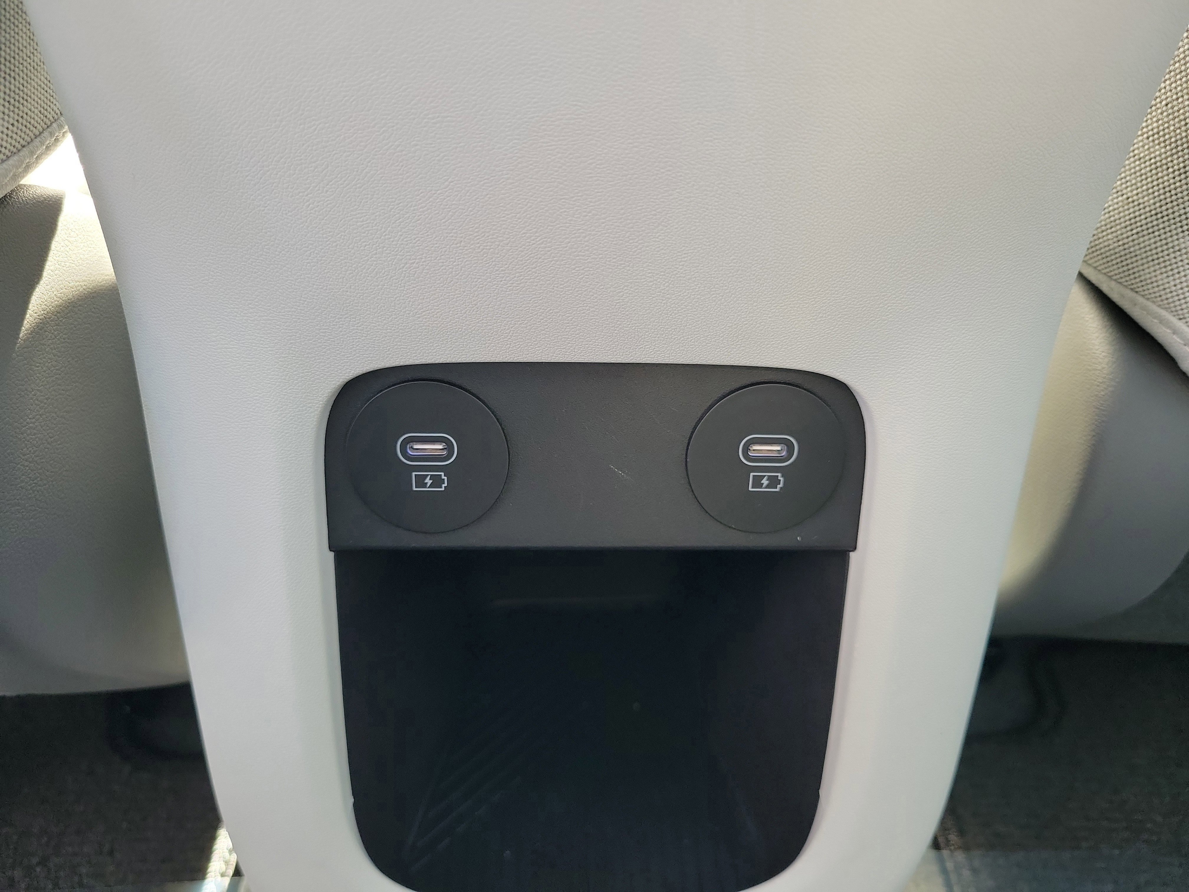 New 2026 Hyundai Ioniq 5 Limited image 13