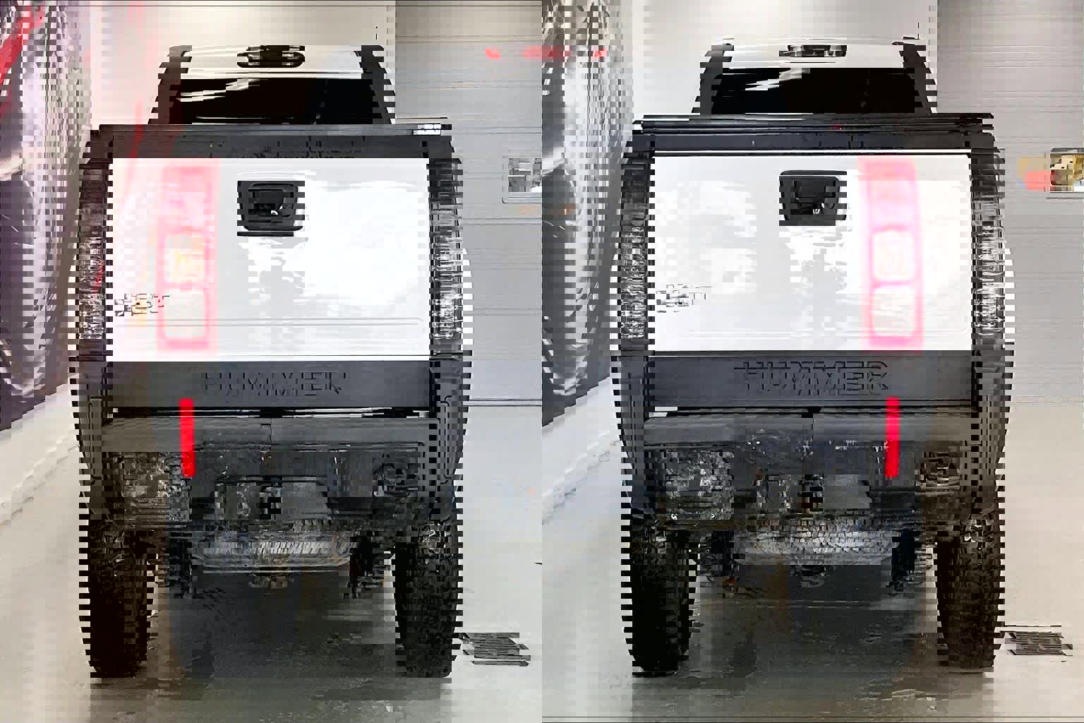 Used 2010 HUMMER H3T Luxury w/ Appearance Package AWD/4WD image 5