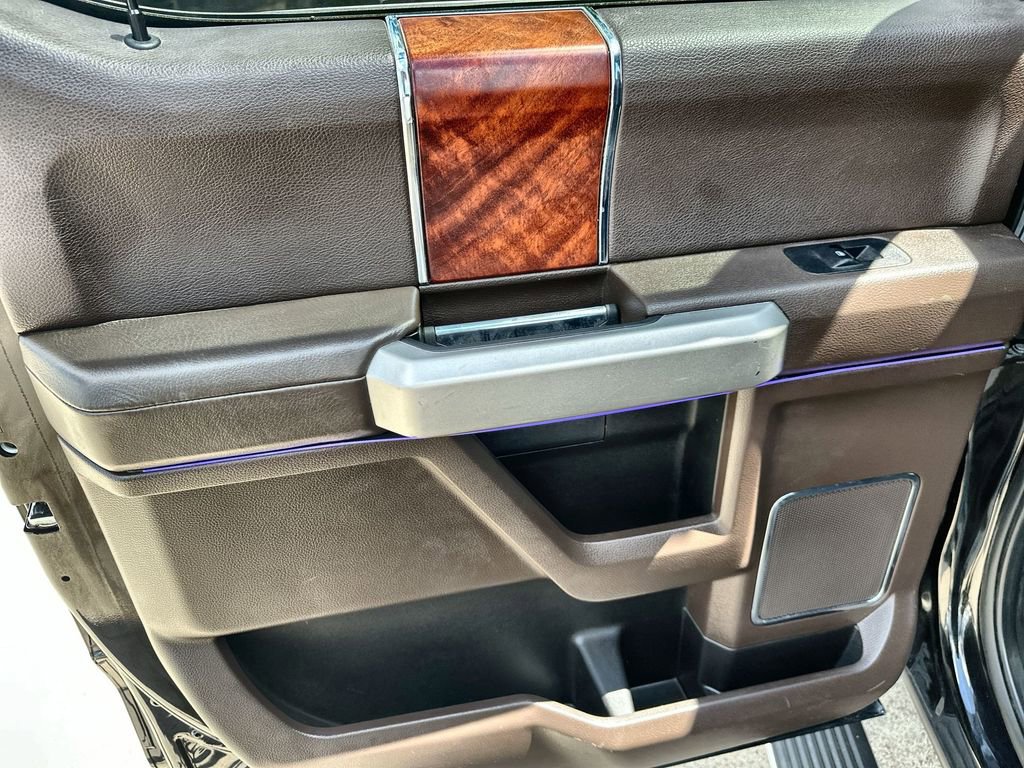 Used 2019 Ford F150 King Ranch w/ Equipment Group 601A Luxury AWD/4WD image 7