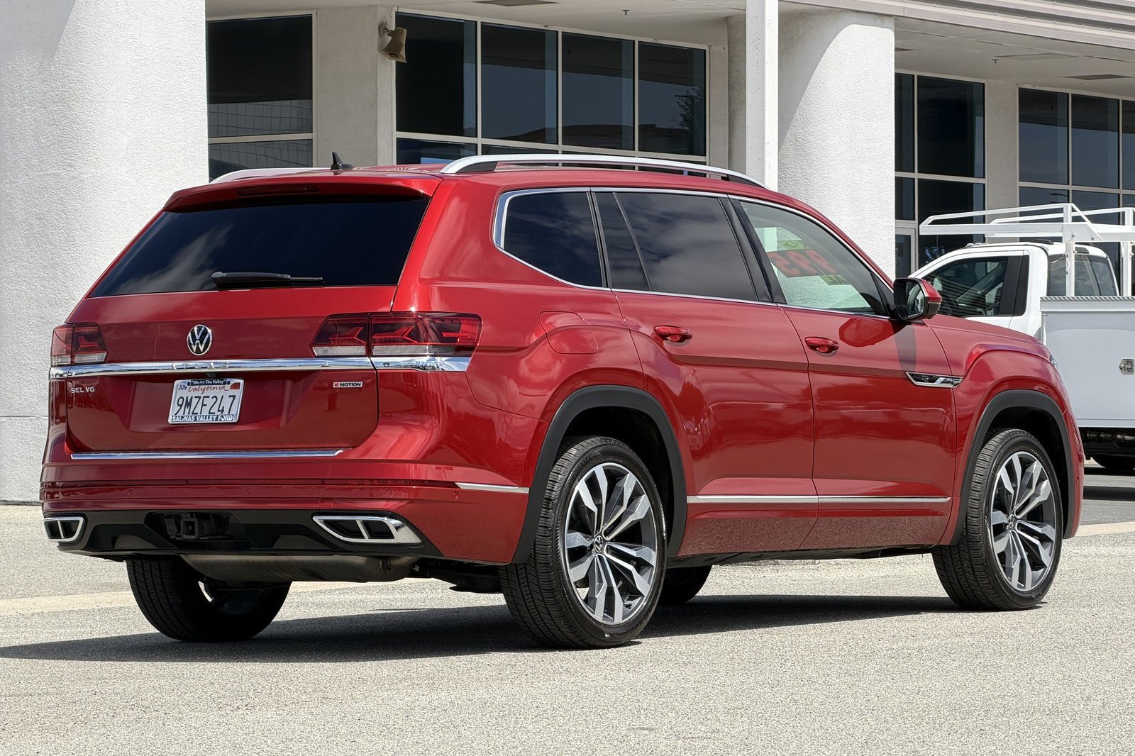 Used 2022 Volkswagen Atlas SEL Premium AWD/4WD image 4