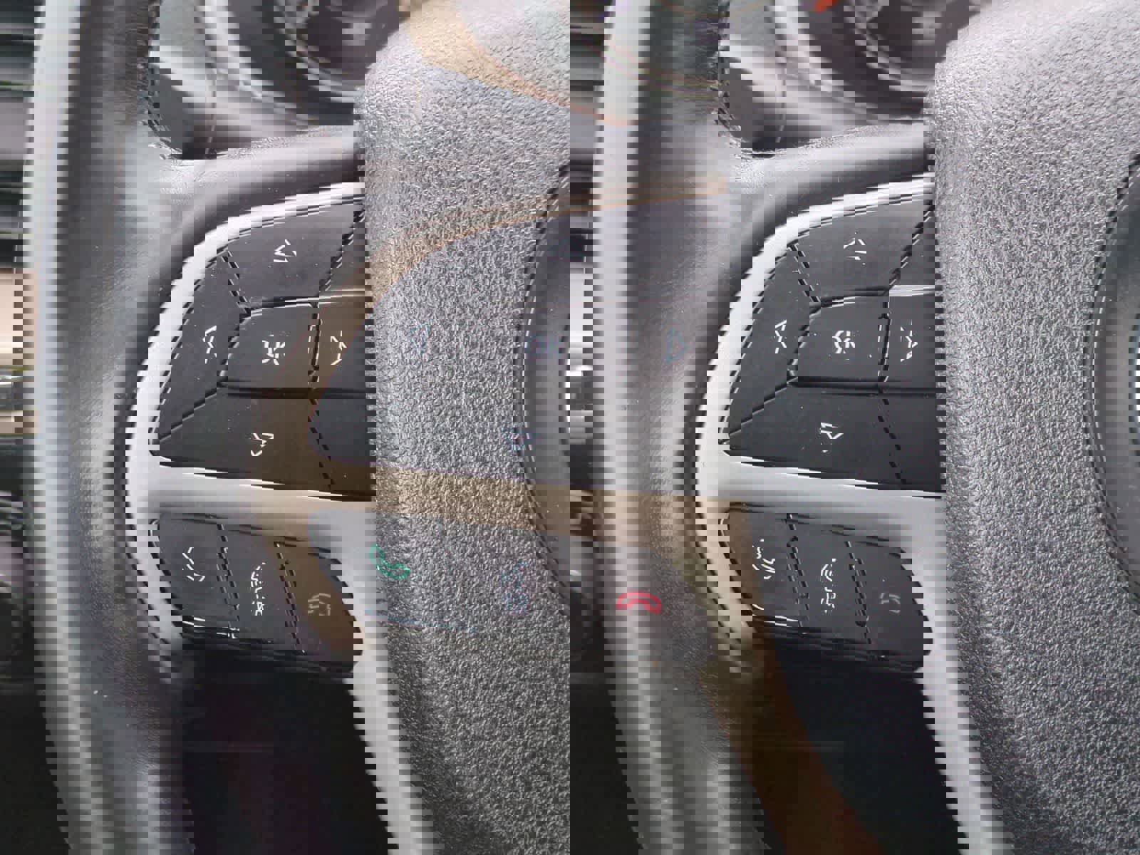 Used 2014 Jeep Cherokee Latitude image 25