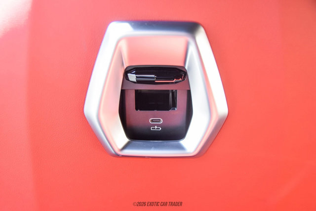 Used 2024 BMW XM w/ M Driver's Package image 59