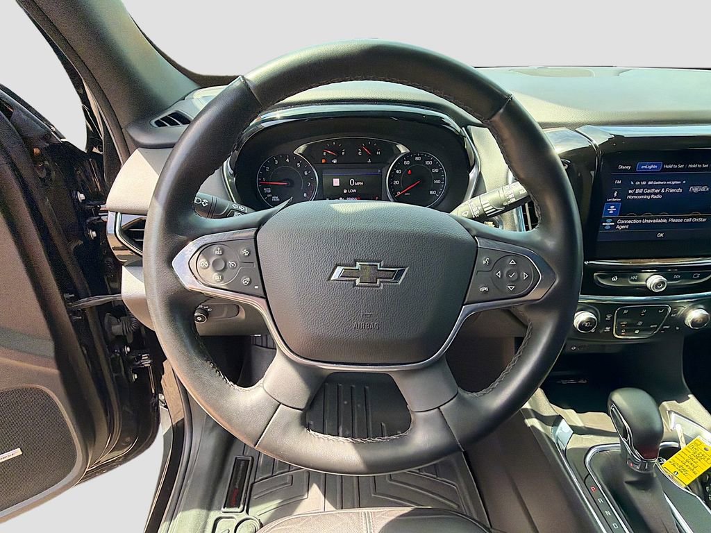 Used 2023 Chevrolet Traverse RS FWD image 39