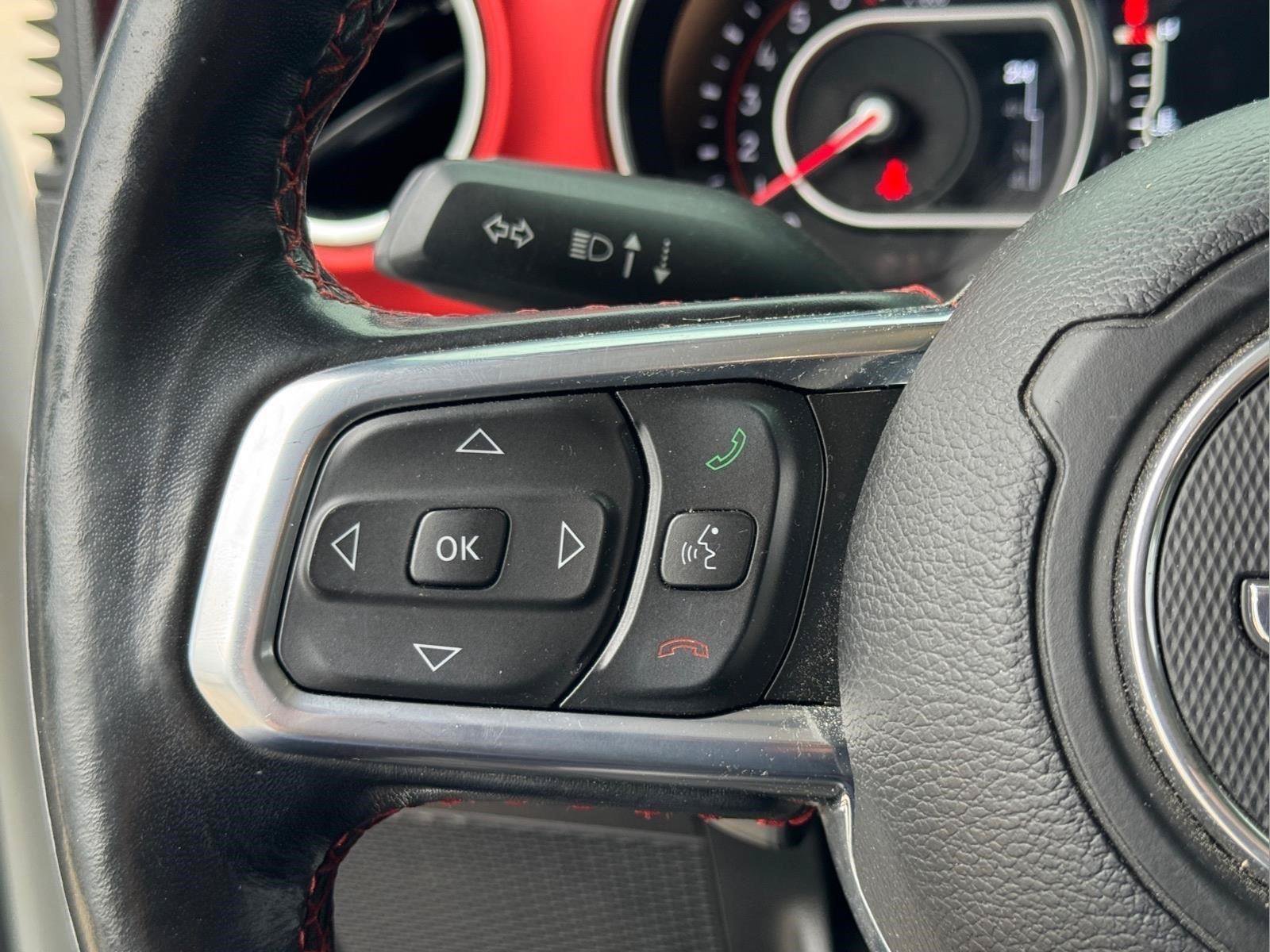 Used 2020 Jeep Wrangler Unlimited Rubicon AWD/4WD image 17