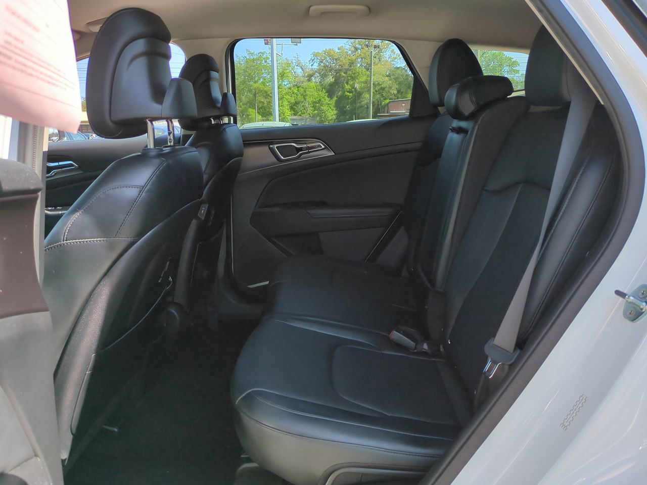 Certified 2023 Kia Sportage EX FWD image 14