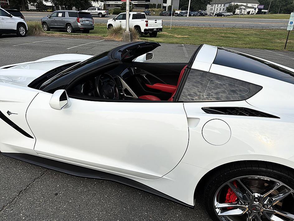 Used 2015 Chevrolet Corvette Stingray Coupe w/ 2LT Preferred Equipment Group RWD image 27