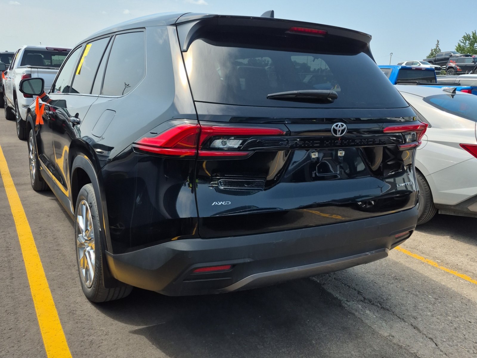 Used 2024 Toyota Grand Highlander AWD image 7
