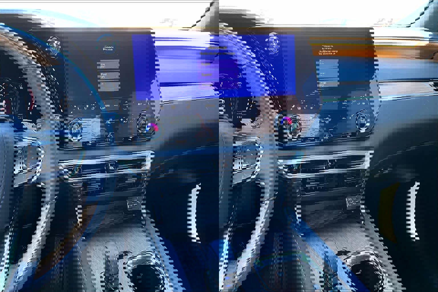 Used 2023 Lexus RX 350 Premium Plus w/ Cold Area Package image 6