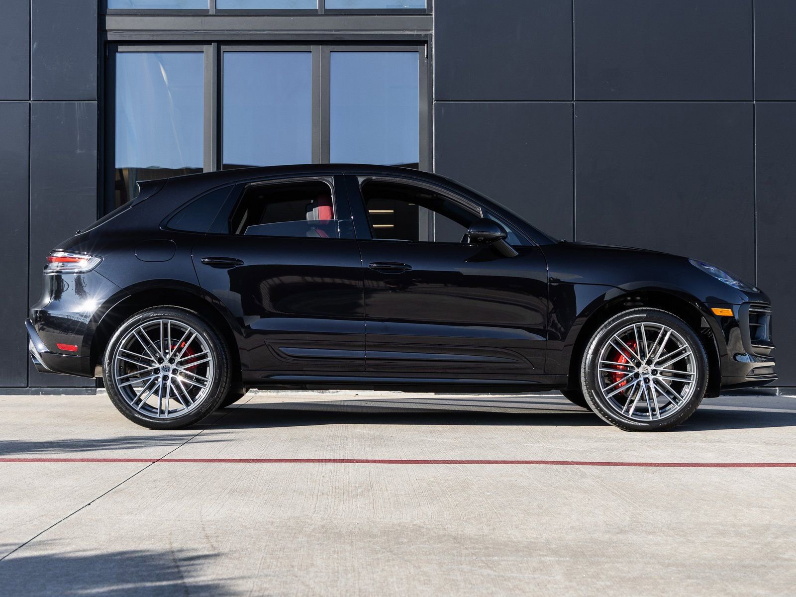 New 2026 Porsche Macan S image 12