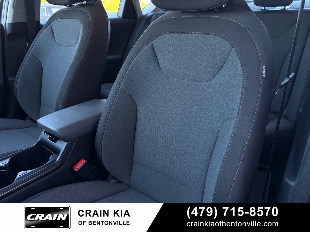 Certified 2025 Kia K4 FWD image 23