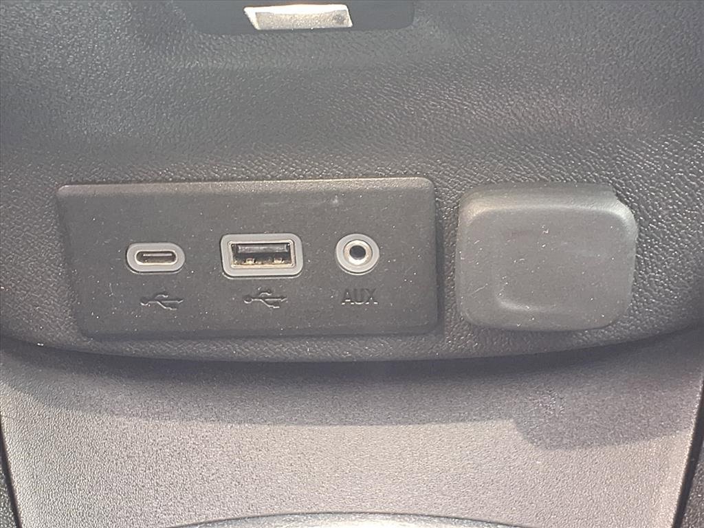 Used 2023 Chevrolet Malibu LT image 7