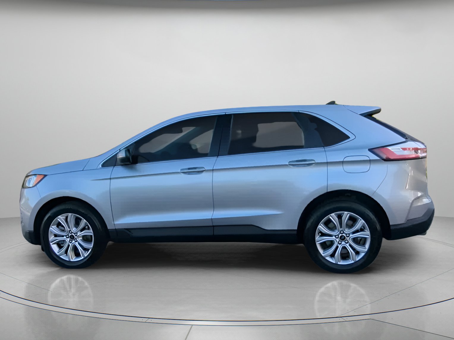 Certified 2023 Ford Edge Titanium image 17