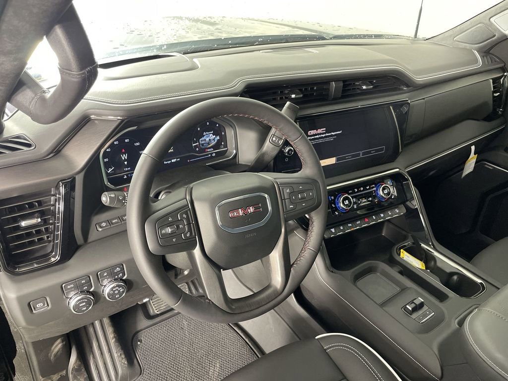 Used 2024 GMC Sierra 2500 AT4X image 10