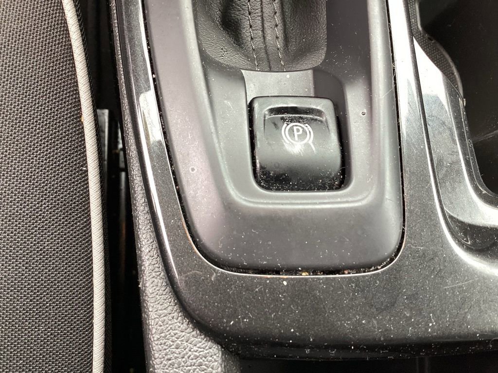 Used 2025 Chevrolet TrailBlazer LT FWD image 35