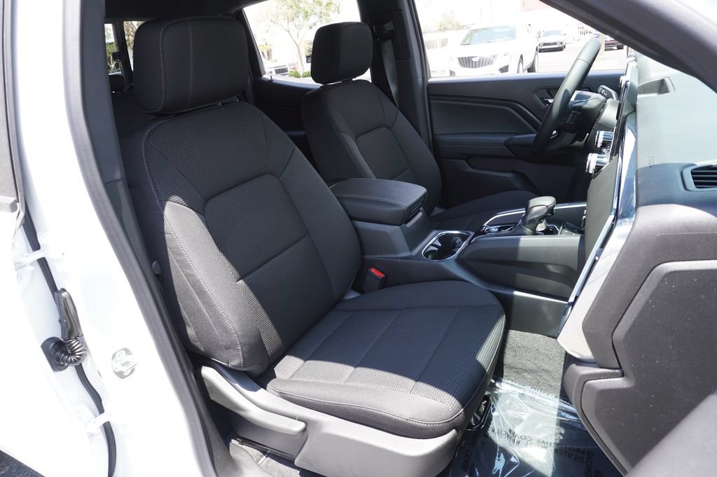 New 2026 GMC Canyon Elevation w/ Convenience Package RWD image 14