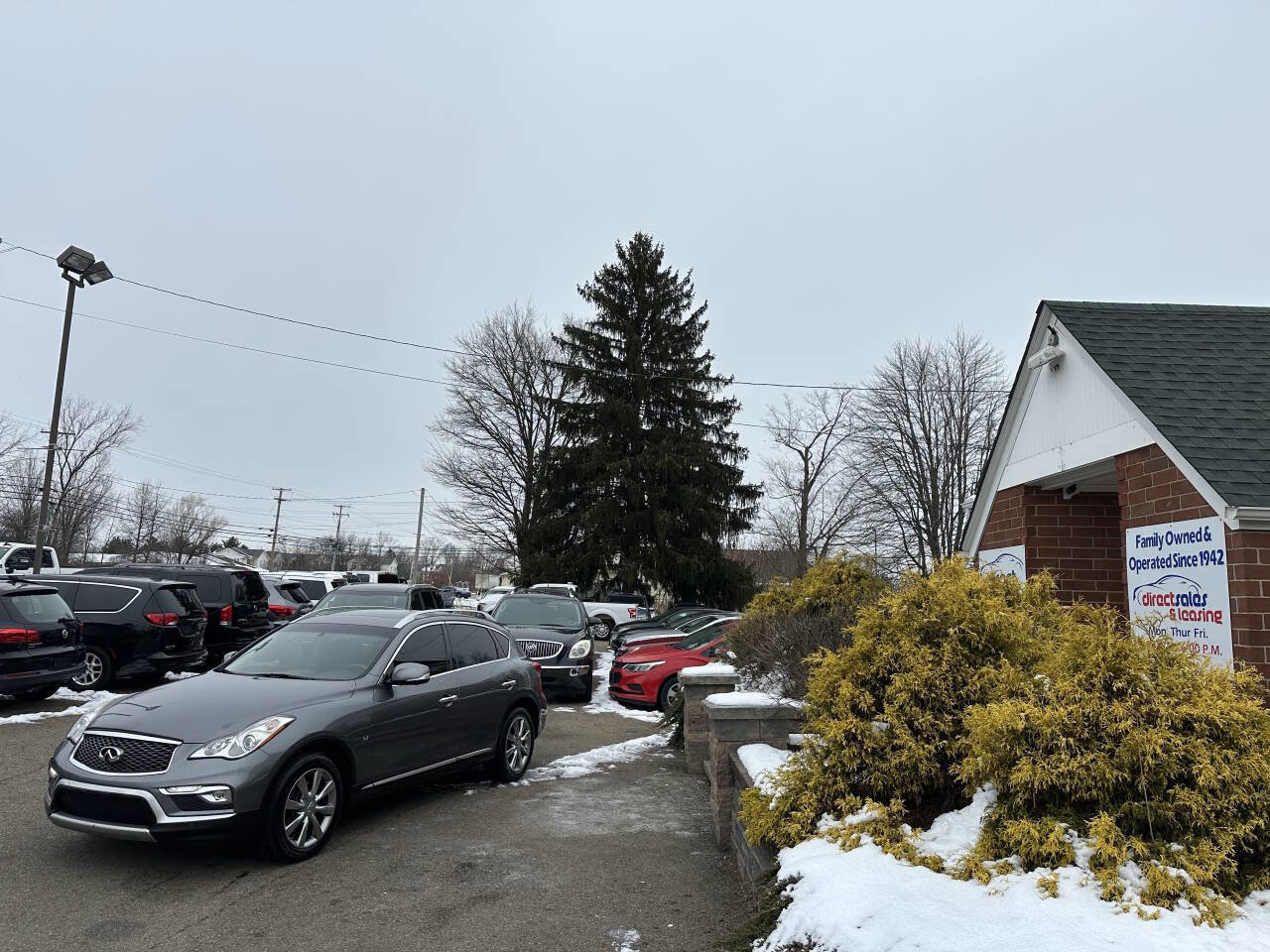 Used 2016 INFINITI QX50 AWD w/ Premium Plus Package image 1