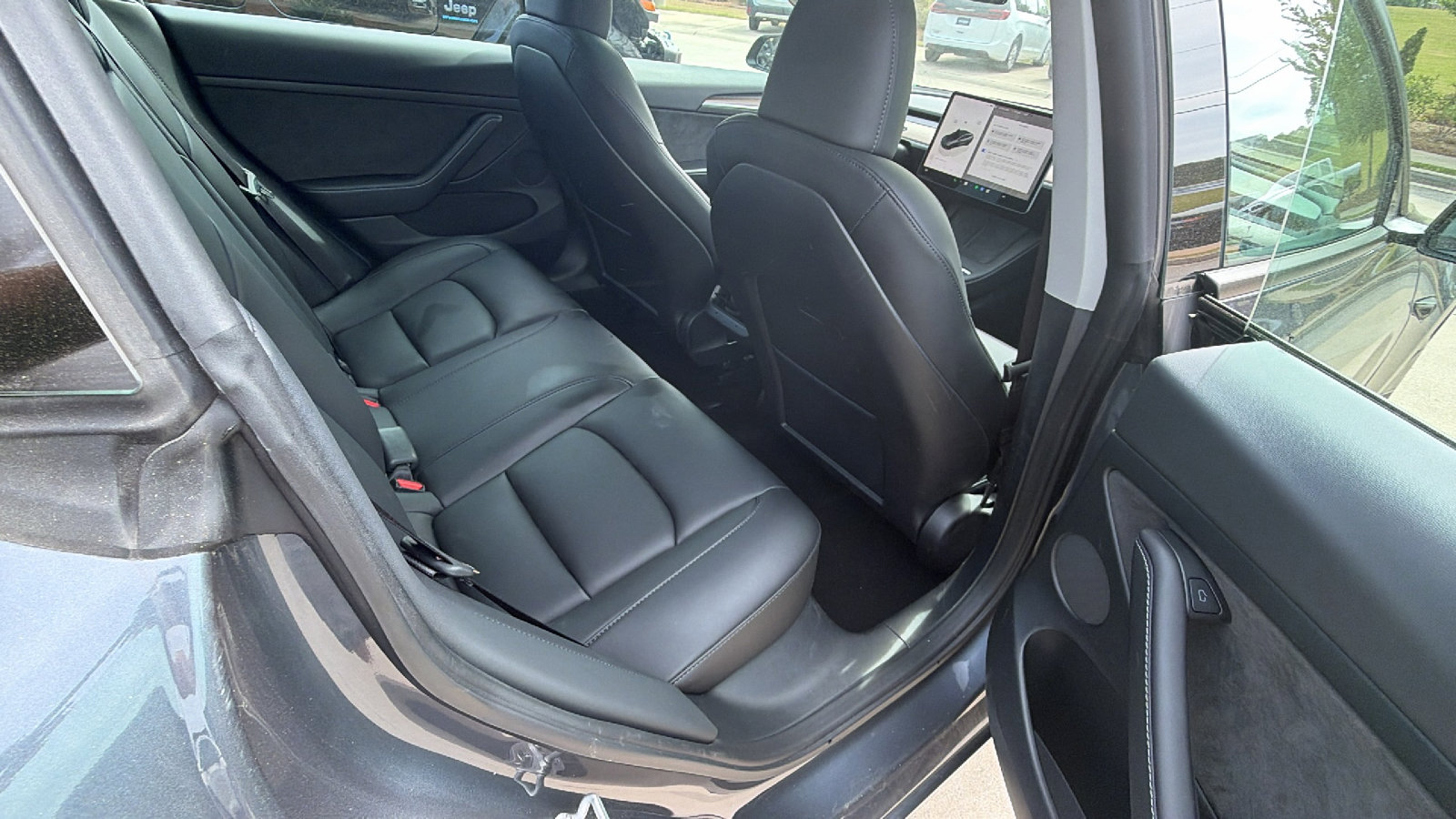 Used 2023 Tesla Model 3 Standard Range RWD image 21