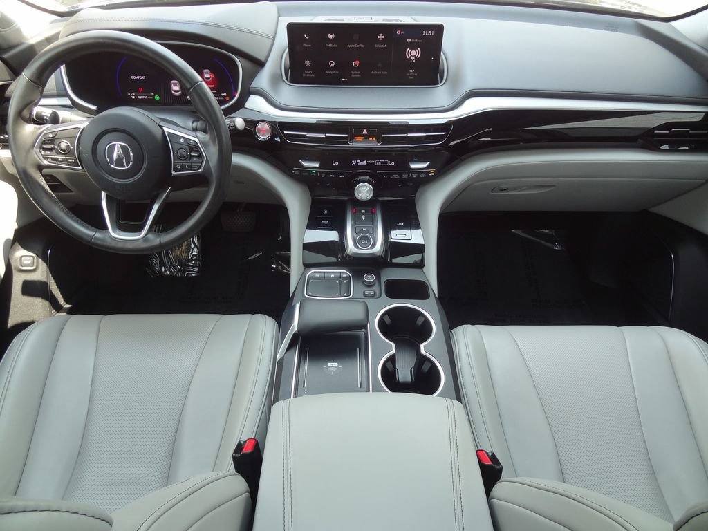 Used 2024 Acura MDX w/ Technology Package FWD image 16