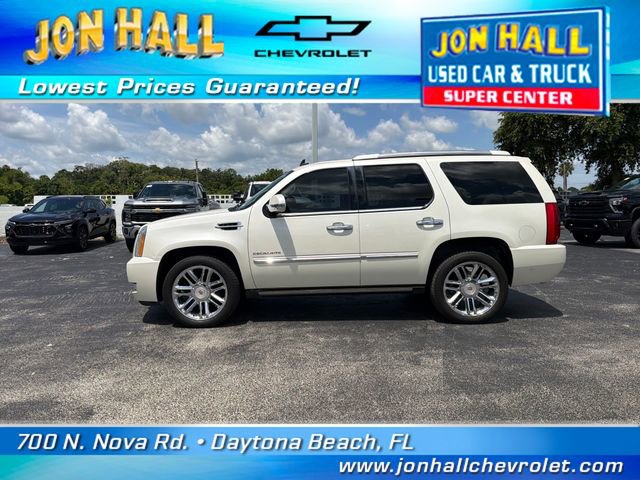 Used 2014 Cadillac Escalade Platinum AWD/4WD image 4
