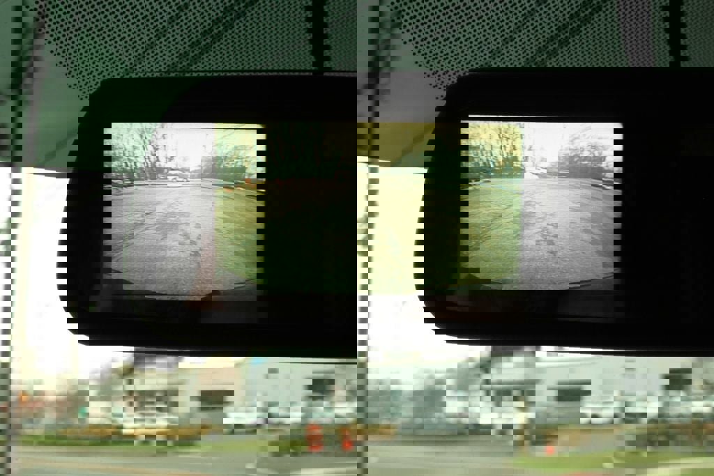 Used 2018 GMC Savana 2500 Extended w/ Enhanced Convenience Package image 17