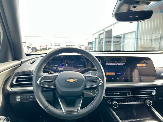 New 2026 Chevrolet Traverse LT w/ Driver Confidence Package AWD/4WD image 10