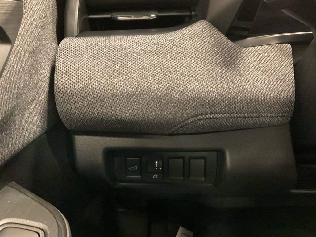 New 2026 Subaru Outback Limited image 12