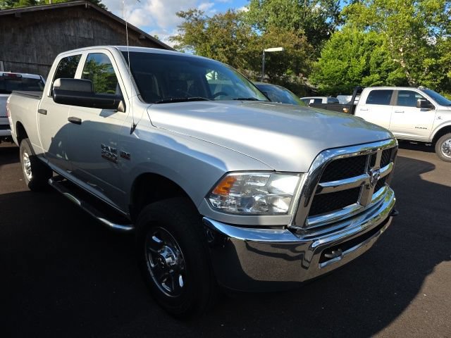 Used 2017 RAM 2500 Tradesman w/ Chrome Appearance Group AWD/4WD image 14