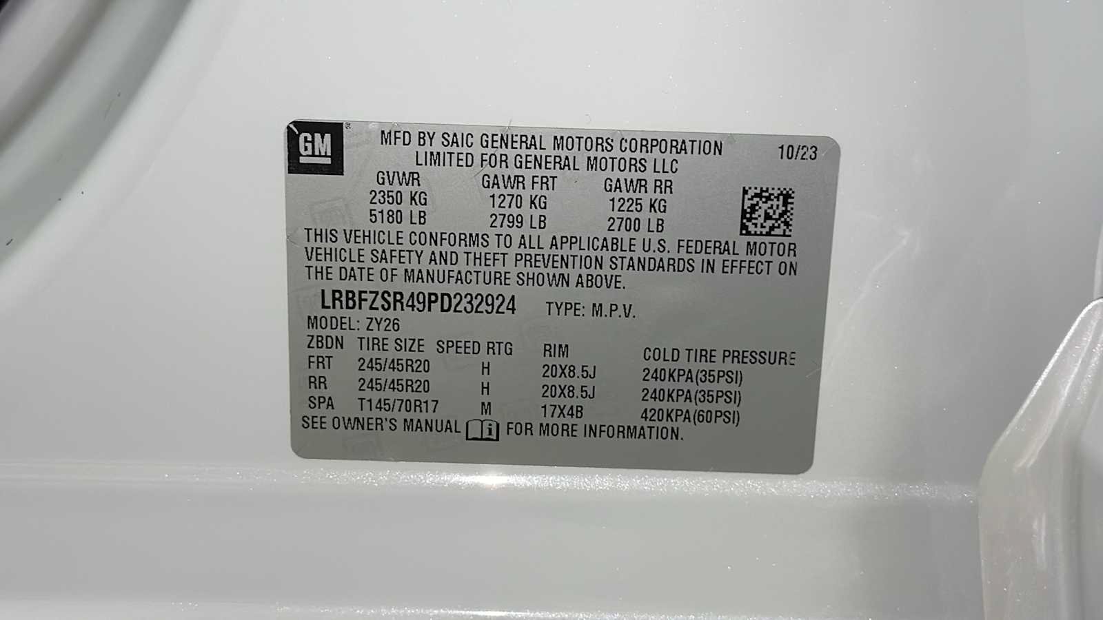 Used 2023 Buick Envision Avenir AWD/4WD image 12