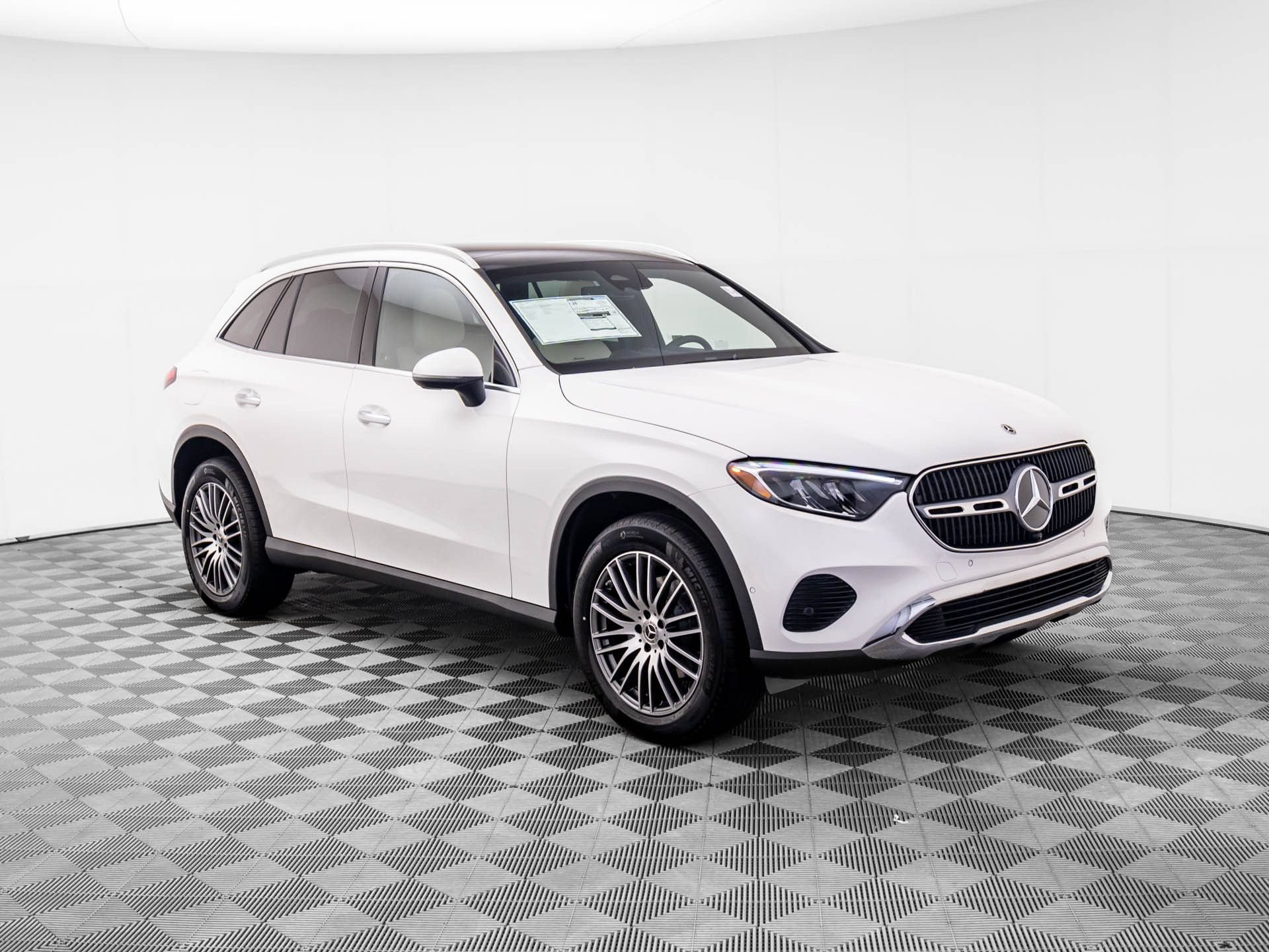 New 2026 Mercedes-Benz GLC 300 4MATIC image 7
