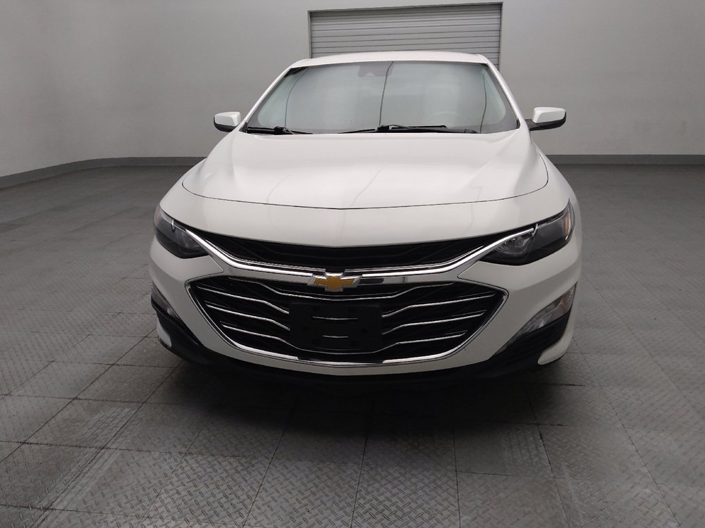 Used 2020 Chevrolet Malibu LT FWD image 15