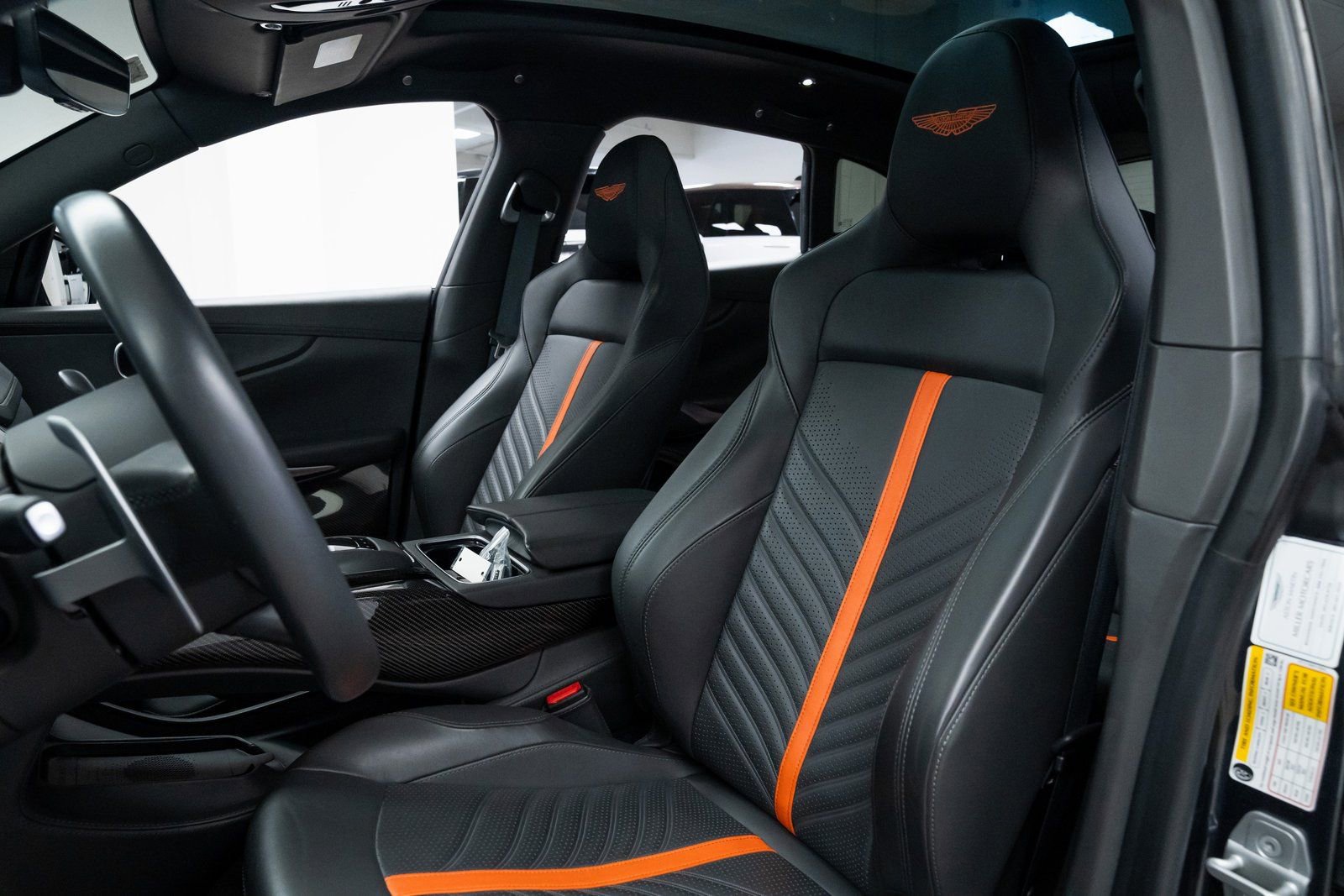 Used 2023 Aston Martin DBX 707 image 18