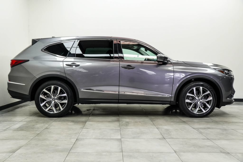 Used 2023 Acura MDX w/ Technology Package AWD/4WD image 11