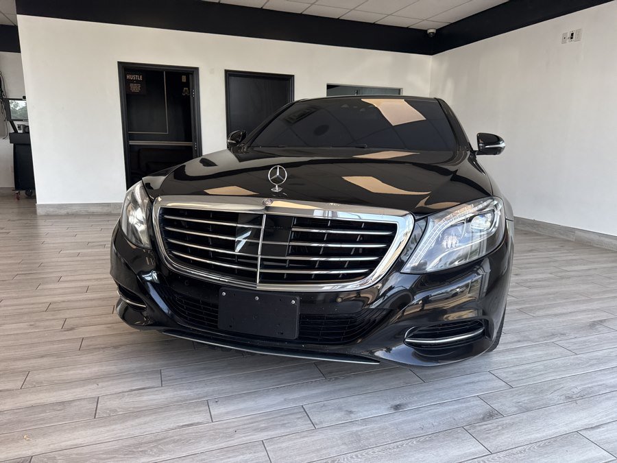 Used 2015 Mercedes-Benz S 550 4MATIC Sedan w/ Premium 1 Package image 2
